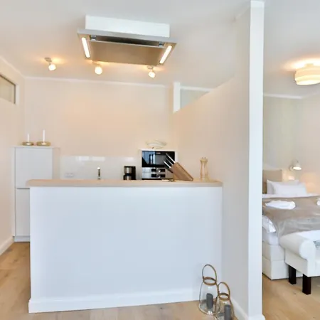 Apartman First App 41 *